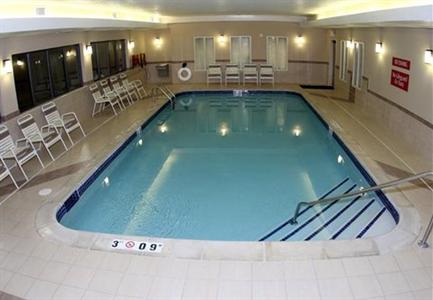 фото отеля TownePlace Suites Detroit Warren