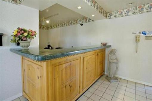 фото отеля Americas Best Value Inn Loma Lodge