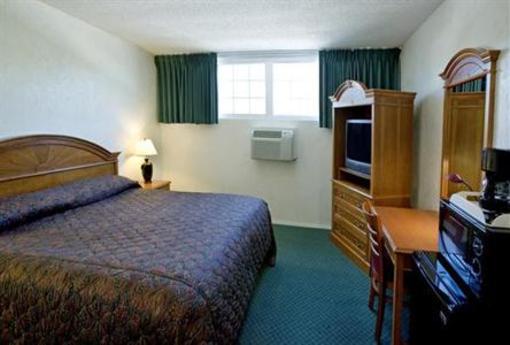 фото отеля Americas Best Value Inn Loma Lodge
