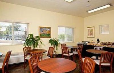 фото отеля Americas Best Value Inn Loma Lodge