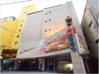 фото отеля Shinchon Meridian Hotel