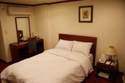 фото отеля Central Hotel Suwon