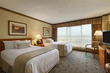 фото отеля Embassy Suites Hotel Portland-Airport