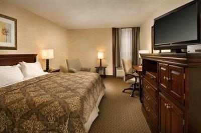 фото отеля Drury Inn & Suites Fairview Heights