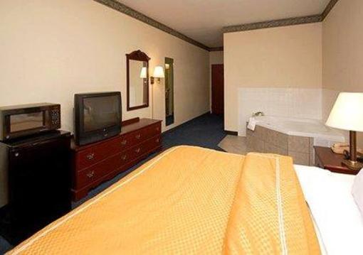 фото отеля Comfort Suites Plainview