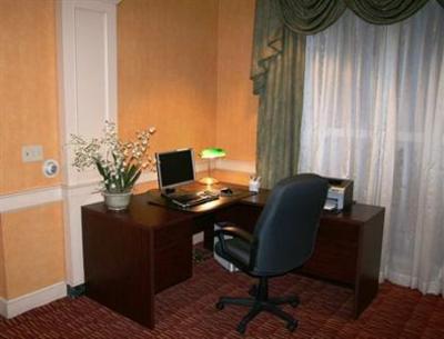 фото отеля Hampton Inn Concord/Bow