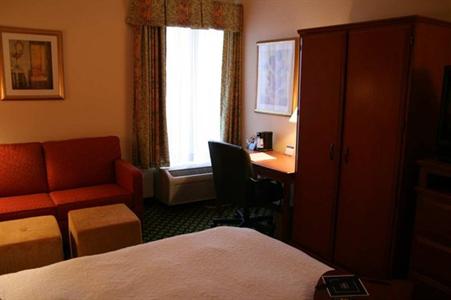 фото отеля Hampton Inn Concord/Bow