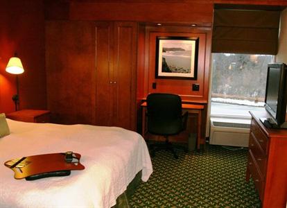 фото отеля Hampton Inn Concord/Bow