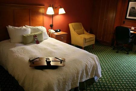 фото отеля Hampton Inn Concord/Bow