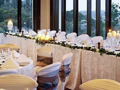 фото отеля Grand Mercure Mount Lofty House