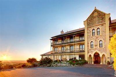 фото отеля Grand Mercure Mount Lofty House