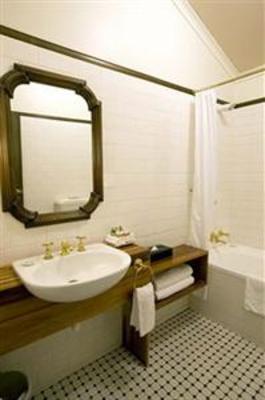 фото отеля Grand Mercure Mount Lofty House