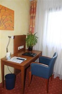 фото отеля Rega Hotel Stuttgart