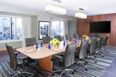 фото отеля The Westin Michigan Avenue Chicago