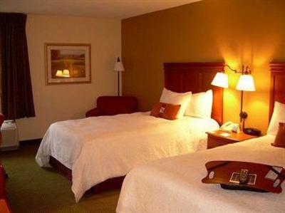 фото отеля Hampton Inn Memphis-I-240 at Thousand Oaks