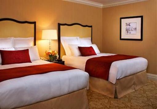 фото отеля Renaissance Mayflower Hotel