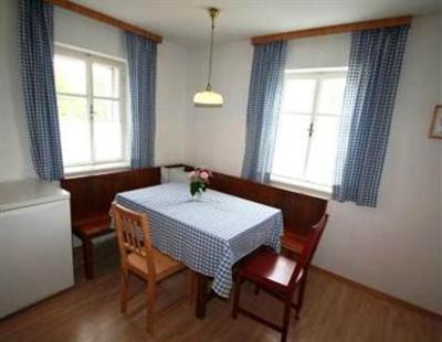фото отеля Holiday House Winten