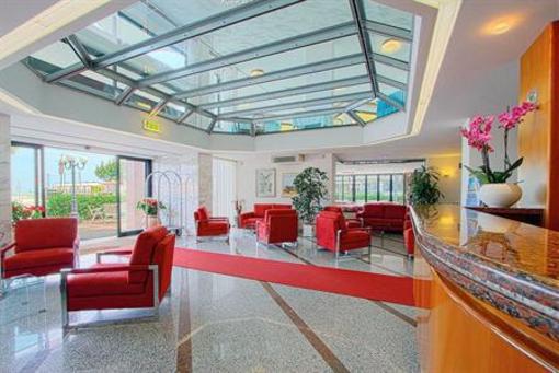 фото отеля Hotel Colorado Cesenatico