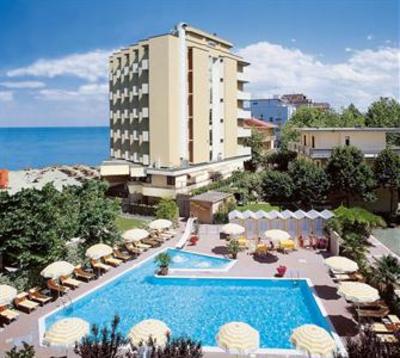 фото отеля Hotel Colorado Cesenatico