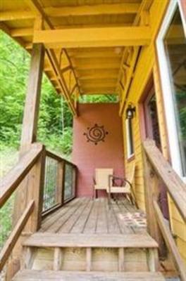 фото отеля Butterfly Gap Retreat