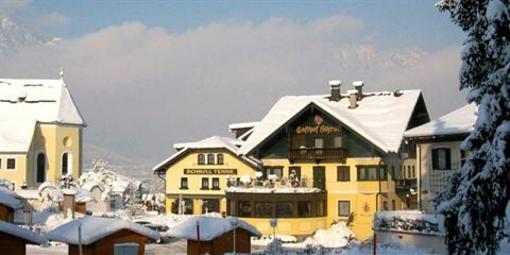 фото отеля Gasthof Schroll