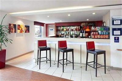 фото отеля Holiday Inn Express Manchester - Salford Quays