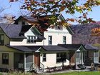 фото отеля Breezy Hill Inn