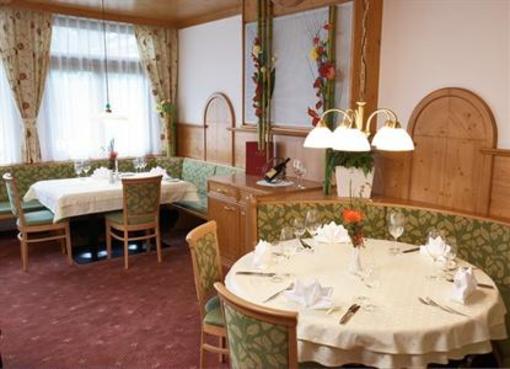 фото отеля Hotel Landgasthof Die Linde Hochst