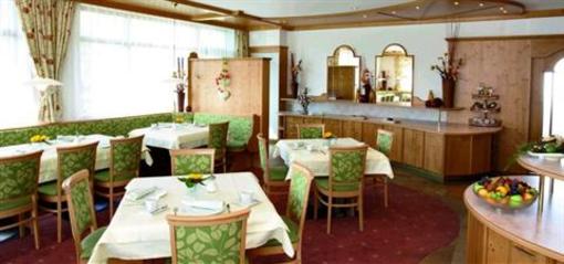 фото отеля Hotel Landgasthof Die Linde Hochst