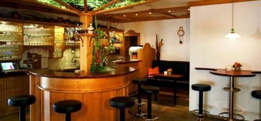 фото отеля Hotel Landgasthof Die Linde Hochst