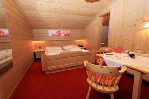 фото отеля Fruhstuckspension Alpenhof