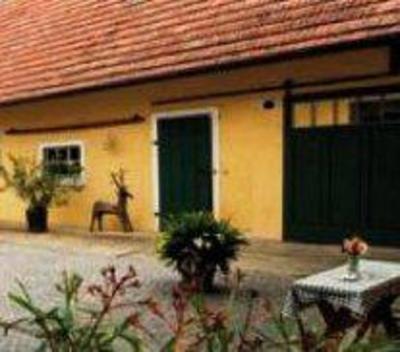 фото отеля Winzerhof Bogner Bauernhof Rohrendorf bei Krems