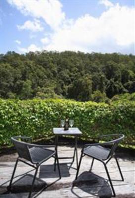 фото отеля Mt Warning Forest Hideaway Studios Byrrill Creek