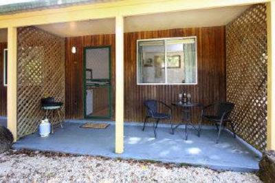 фото отеля Mt Warning Forest Hideaway Studios Byrrill Creek