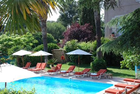 фото отеля Les Jardins de Cassis
