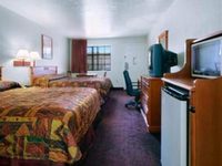 Super 8 Sealy