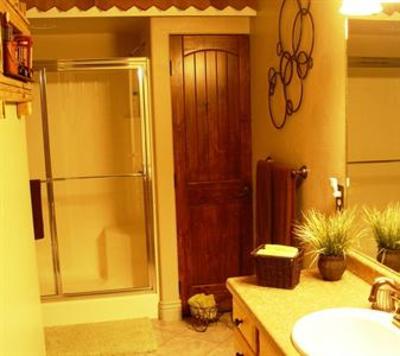 фото отеля Grand Junction Bed and Breakfast Hotel