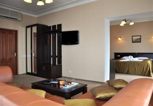 фото отеля Apriori Hotel