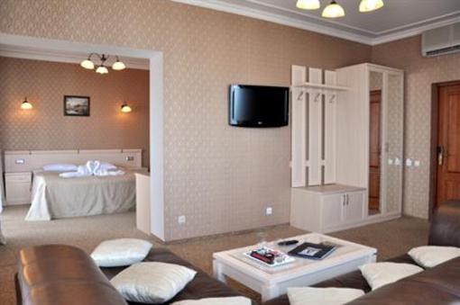 фото отеля Apriori Hotel