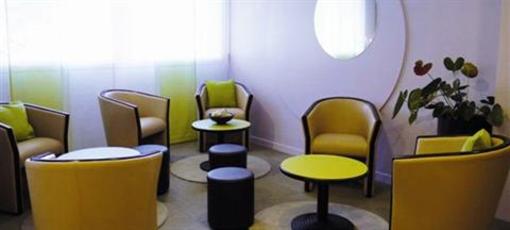 фото отеля Kyriad Niort