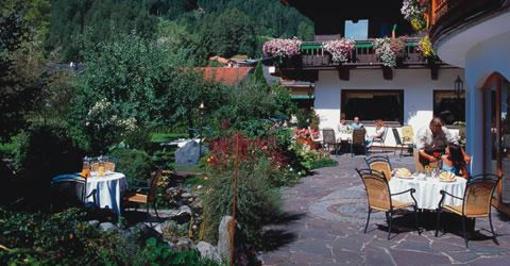 фото отеля Auenhof Familien & Vitalhotel