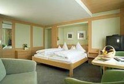 фото отеля Kneipp Kurhotel Kreuzer Bad Worishofen