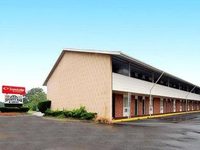 Econo Lodge Inn & Suites Northborough