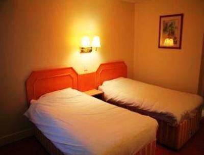 фото отеля Days Inn Chesterfield Tibshelf
