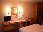 фото отеля Days Inn Chesterfield Tibshelf