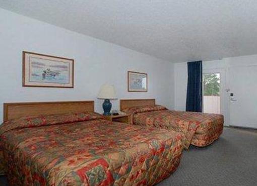 фото отеля Econo Lodge West Liberty
