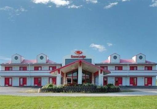 фото отеля Econo Lodge West Liberty