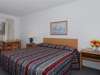 Econo Lodge West Liberty