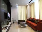 фото отеля Mayfair Suites