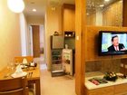 фото отеля Mayfair Suites